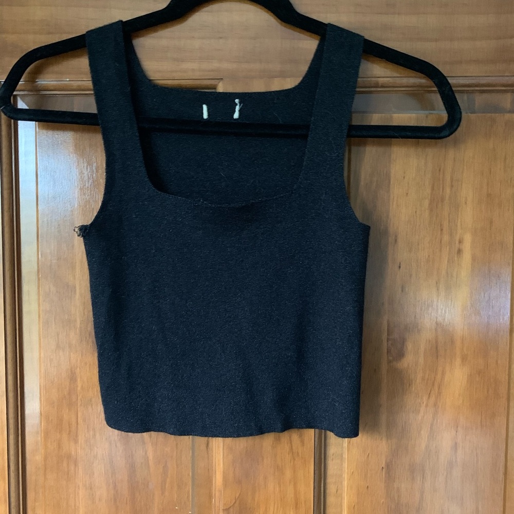 BRANDY MELVILLE Cropped Tank top